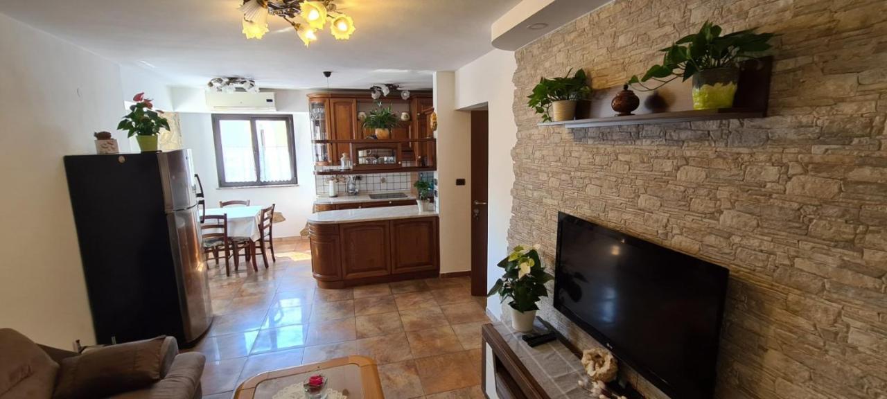 Izola City Center Apartment Екстериор снимка