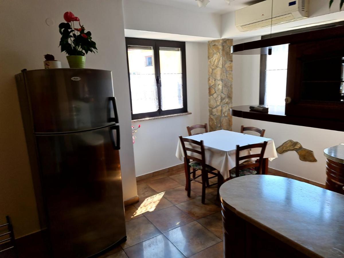 Izola City Center Apartment Екстериор снимка